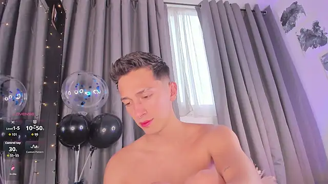 Thiago jones online show from 11/24/25, 09:37