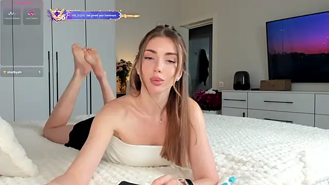 Snapshot of _Miss_Johansson_ chatting on 09/10/25, 10:36 Miss Johansson online show from 09/10/25, 10:36