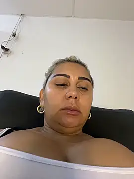 maymercy online show from 12/01/25, 04:41