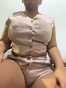 maymercy online show from 11/22/25, 01:15