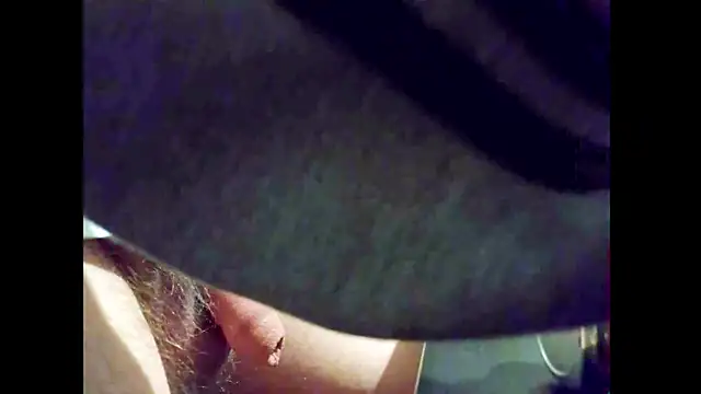 hairyuncut00 online show from 03/18/26, 02:58