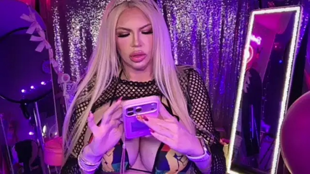 bimbotwerkqueen online show from 06/20/26, 01:54