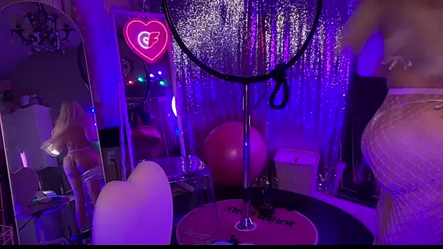 bimbotwerkqueen online show from 02/21/25, 01:11