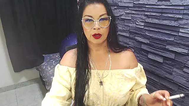 Cruela deviil online show from 11/09/25, 01:09