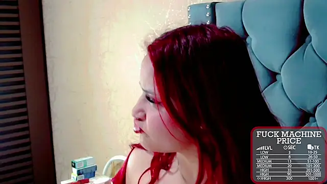 Imannejulienne online show from 11/04/25, 12:03