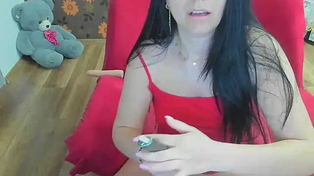 Snapshot of hellensweet25 chatting on 03/04/26, 12:40 hellensweet25 online show from 03/04/26, 12:40