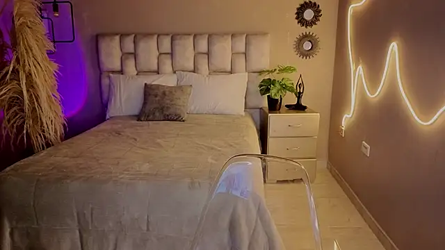 pamela reyes  online show from 02/16/26, 08:40