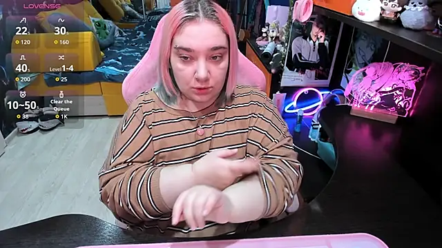 Softie Sofy online show from 02/27/26, 03:07