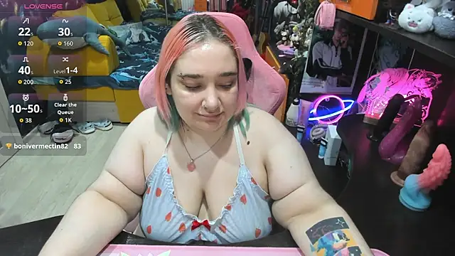 Softie Sofy online show from 02/10/26, 03:05