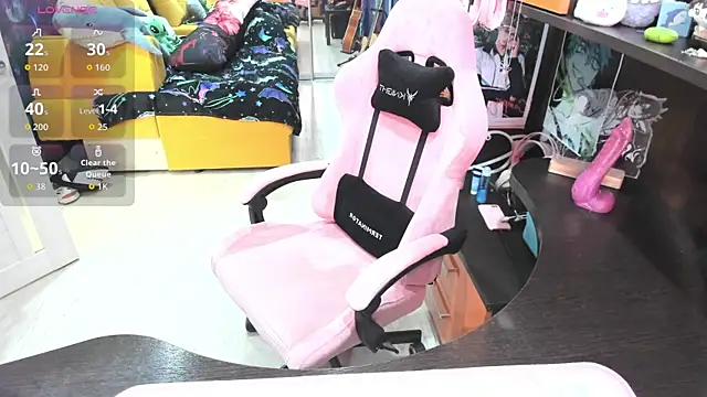 Softie Sofy online show from 04/03/26, 02:40