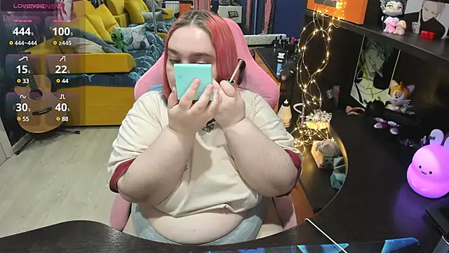 Snapshot of Softie_Sofy chatting on 02/28/25, 03:15 Softie Sofy online show from 02/28/25, 03:15