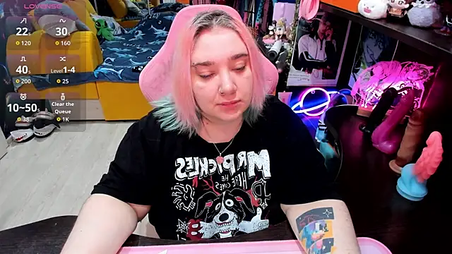 Softie Sofy online show from 02/26/26, 03:39