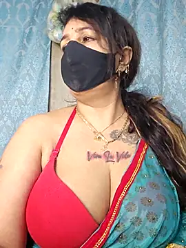 cute-tanvi online show from 12/15/25, 01:33