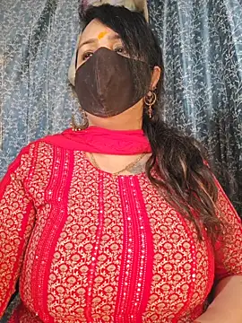 Snapshot of cute-tanvi chatting on 06/01/26, 12:44 cute-tanvi online show from 06/01/26, 12:44