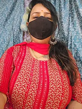 Snapshot of cute-tanvi chatting on 04/30/26, 12:39 cute-tanvi online show from 04/30/26, 12:39
