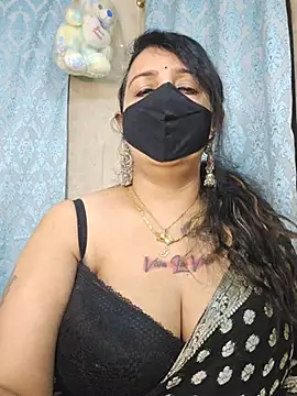 cute-tanvi online show from 11/08/25, 12:47