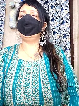 Snapshot of cute-tanvi chatting on 04/07/26, 12:51 cute-tanvi online show from 04/07/26, 12:51