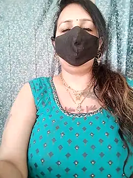 Snapshot of cute-tanvi chatting on 03/07/25, 02:15 cute-tanvi online show from 03/07/25, 02:15