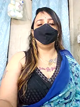 cute-tanvi online show from 11/15/25, 01:31