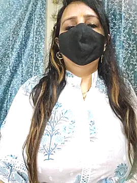 Snapshot of cute-tanvi chatting on 02/28/25, 01:47 cute-tanvi online show from 02/28/25, 01:47
