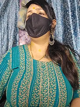 Snapshot of cute-tanvi chatting on 05/05/26, 12:35 cute-tanvi online show from 05/05/26, 12:35