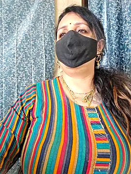 Snapshot of cute-tanvi chatting on 03/21/25, 07:22 cute-tanvi online show from 03/21/25, 07:22