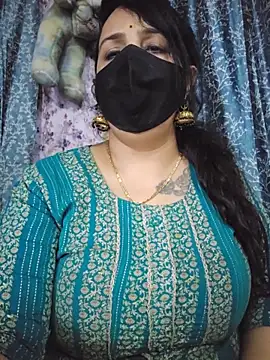 Snapshot of cute-tanvi chatting on 06/16/26, 01:00 cute-tanvi online show from 06/16/26, 01:00