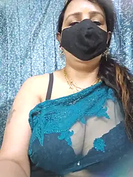 Snapshot of cute-tanvi chatting on 03/10/25, 01:01 cute-tanvi online show from 03/10/25, 01:01