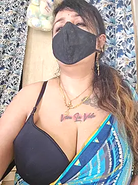 Snapshot of cute-tanvi chatting on 09/27/25, 01:56 cute-tanvi online show from 09/27/25, 01:56