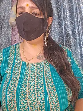 Snapshot of cute-tanvi chatting on 05/19/26, 01:56 cute-tanvi online show from 05/19/26, 01:56