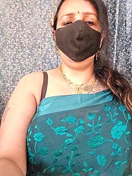 Snapshot of cute-tanvi chatting on 03/14/25, 01:37 cute-tanvi online show from 03/14/25, 01:37