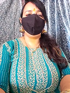 Snapshot of cute-tanvi chatting on 06/23/26, 03:59 cute-tanvi online show from 06/23/26, 03:59
