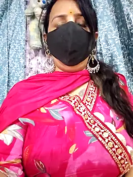 Snapshot of cute-tanvi chatting on 04/24/26, 12:51 cute-tanvi online show from 04/24/26, 12:51