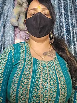 Snapshot of cute-tanvi chatting on 05/12/26, 12:22 cute-tanvi online show from 05/12/26, 12:22