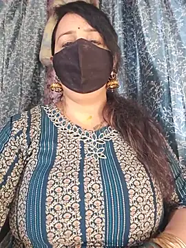 Snapshot of cute-tanvi chatting on 06/24/26, 01:04 cute-tanvi online show from 06/24/26, 01:04