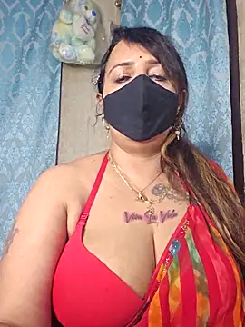 cute-tanvi online show from 11/19/25, 01:22