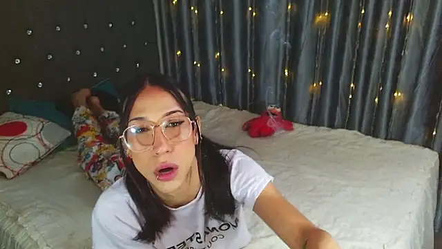 Kenisha Sweet online show from 02/08/26, 05:43