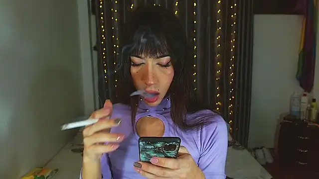 Kenisha Sweet online show from 03/18/26, 12:03