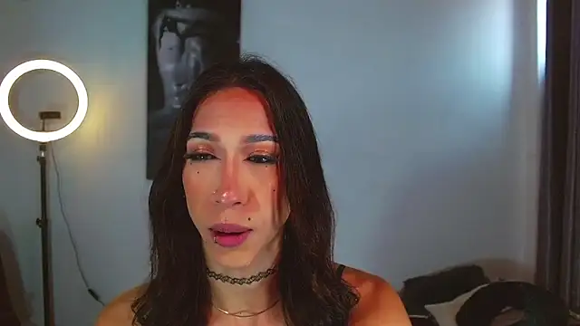 Kenisha Sweet online show from 12/18/25, 07:50