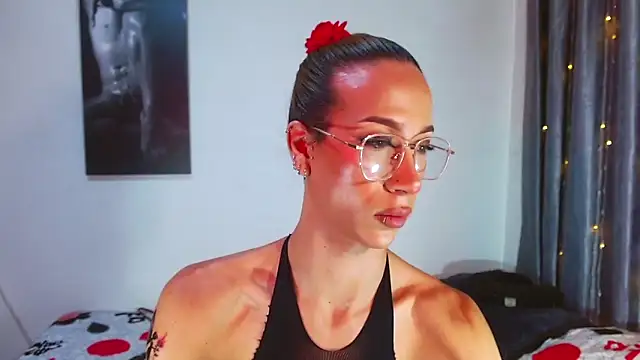 Kenisha Sweet online show from 06/10/26, 12:23