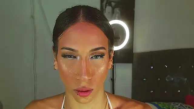 Kenisha Sweet online show from 01/14/26, 12:36