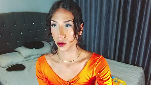 Snapshot of Kenisha_Sweet chatting on 10/08/25, 10:10 Kenisha Sweet online show from 10/08/25, 10:10