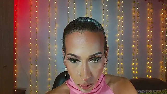 Snapshot of Kenisha_Sweet chatting on 03/23/25, 06:26 Kenisha Sweet online show from 03/23/25, 06:26