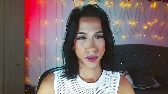 Snapshot of Kenisha_Sweet chatting on 03/08/25, 01:03 Kenisha Sweet online show from 03/08/25, 01:03
