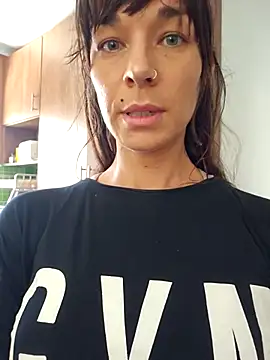 TassiTyne online show from 11/21/25, 10:47