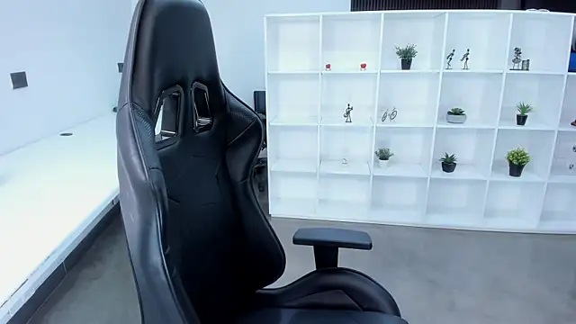 natural bigboobs online show from 11/19/25, 07:36