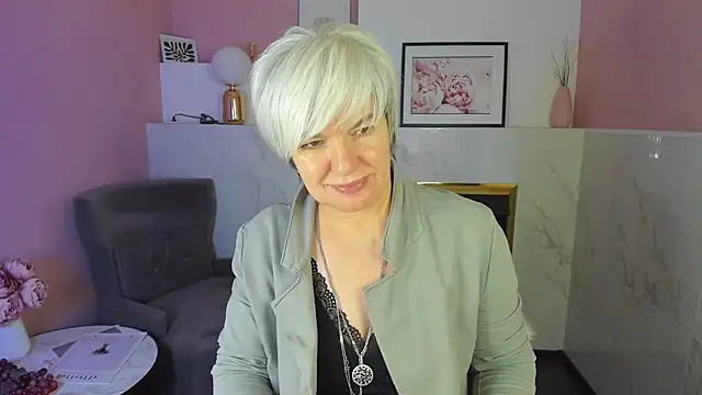 CarmenSoft online show from 02/06/25, 01:16