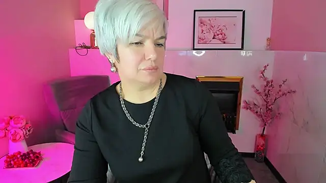 CarmenSoft online show from 12/15/25, 09:53