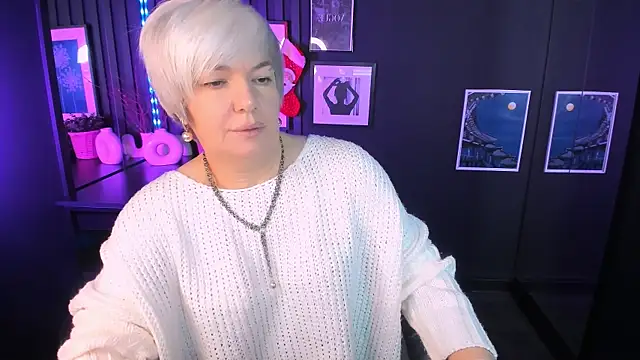 CarmenSoft online show from 01/09/26, 08:38