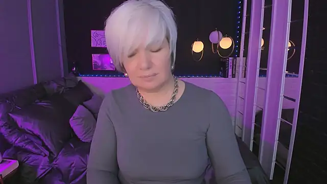 CarmenSoft online show from 05/05/26, 09:07